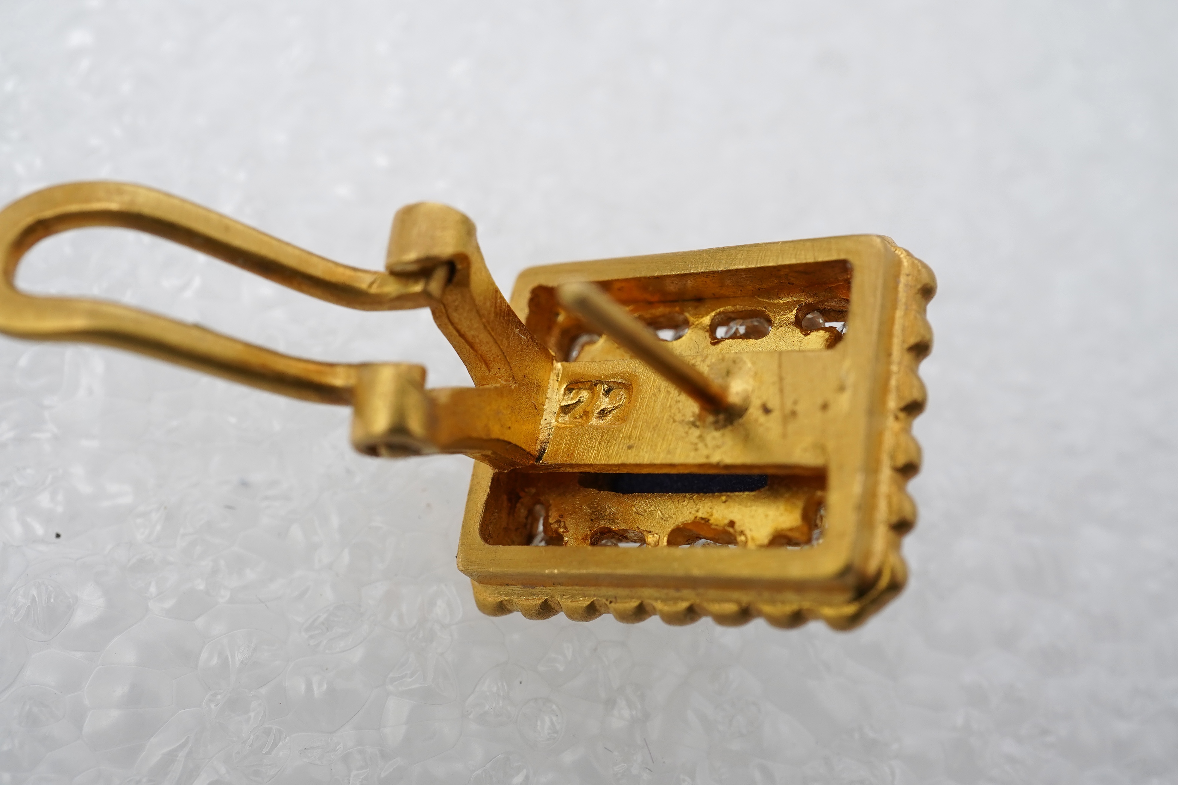 A lapis lazuli, gold and diamond demi-parure